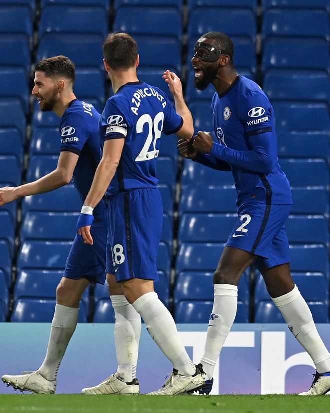 新鹰王23+11+6！沃克24分助老鹰胜勇士