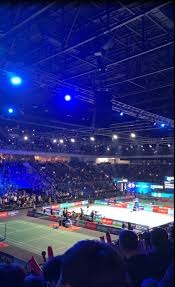 [NBA]伦纳德火力全开 超远三分一箭穿心